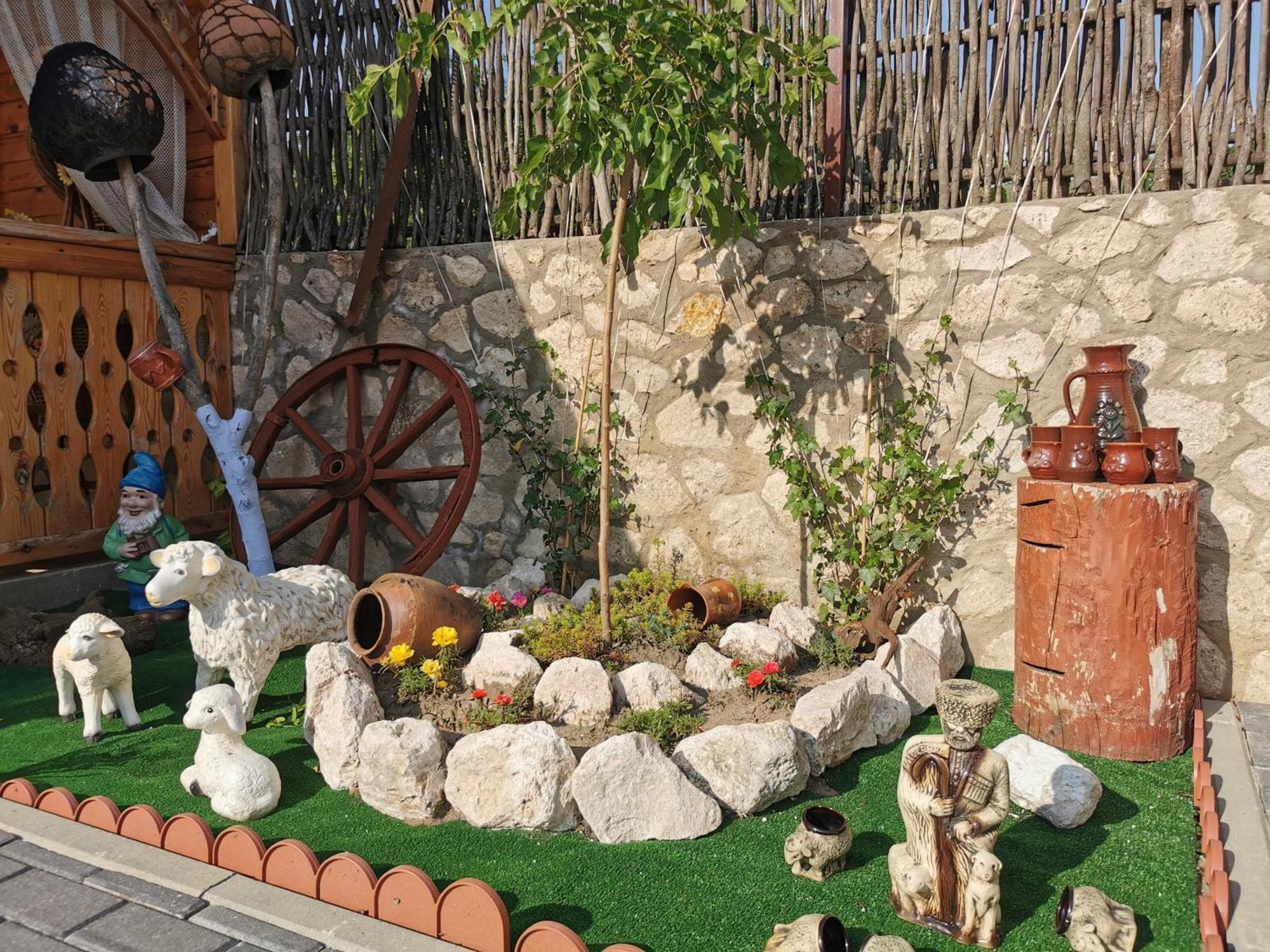SelemetLa Madalina住宿加早餐旅馆 外观 照片