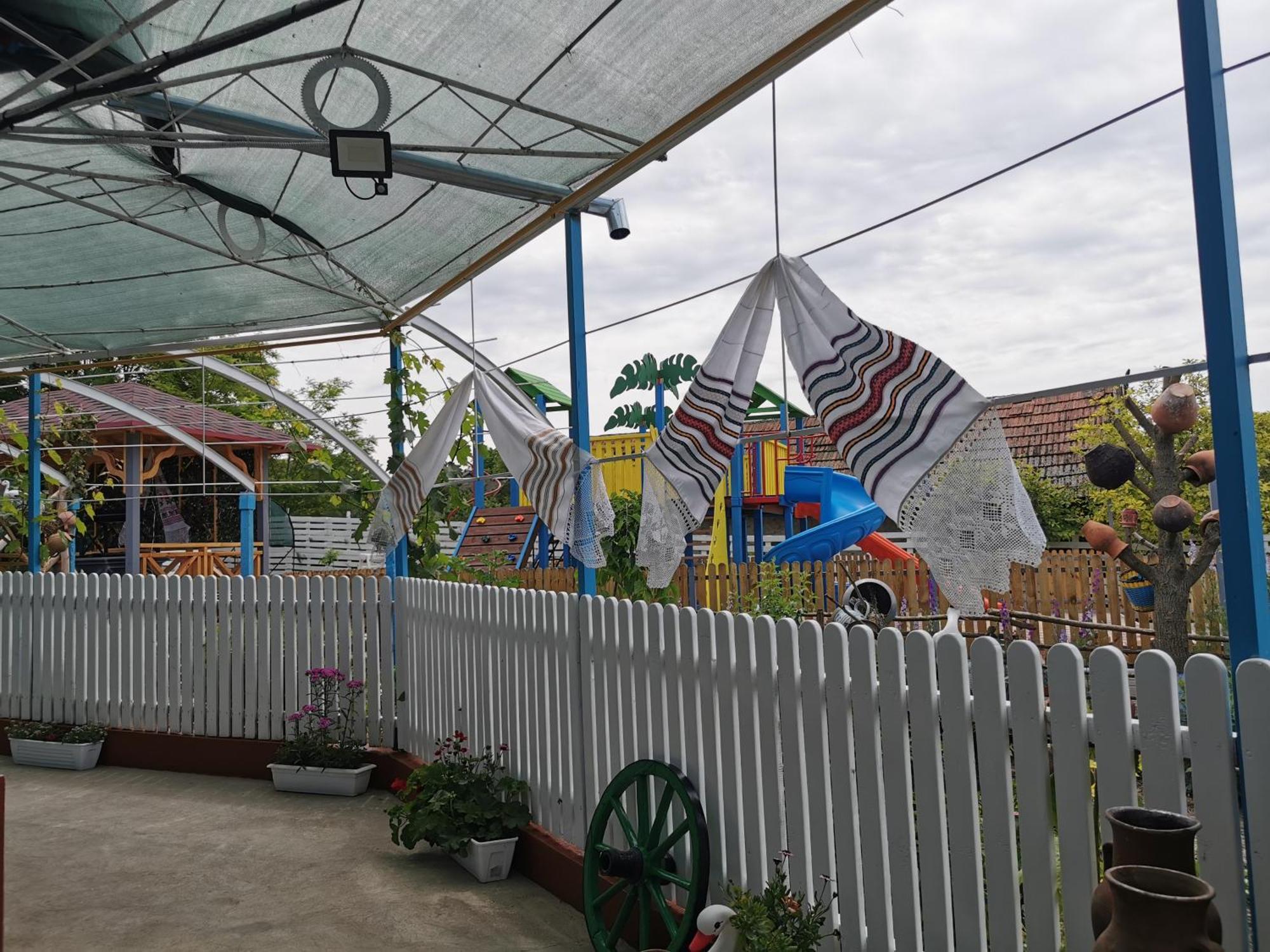 SelemetLa Madalina住宿加早餐旅馆 外观 照片