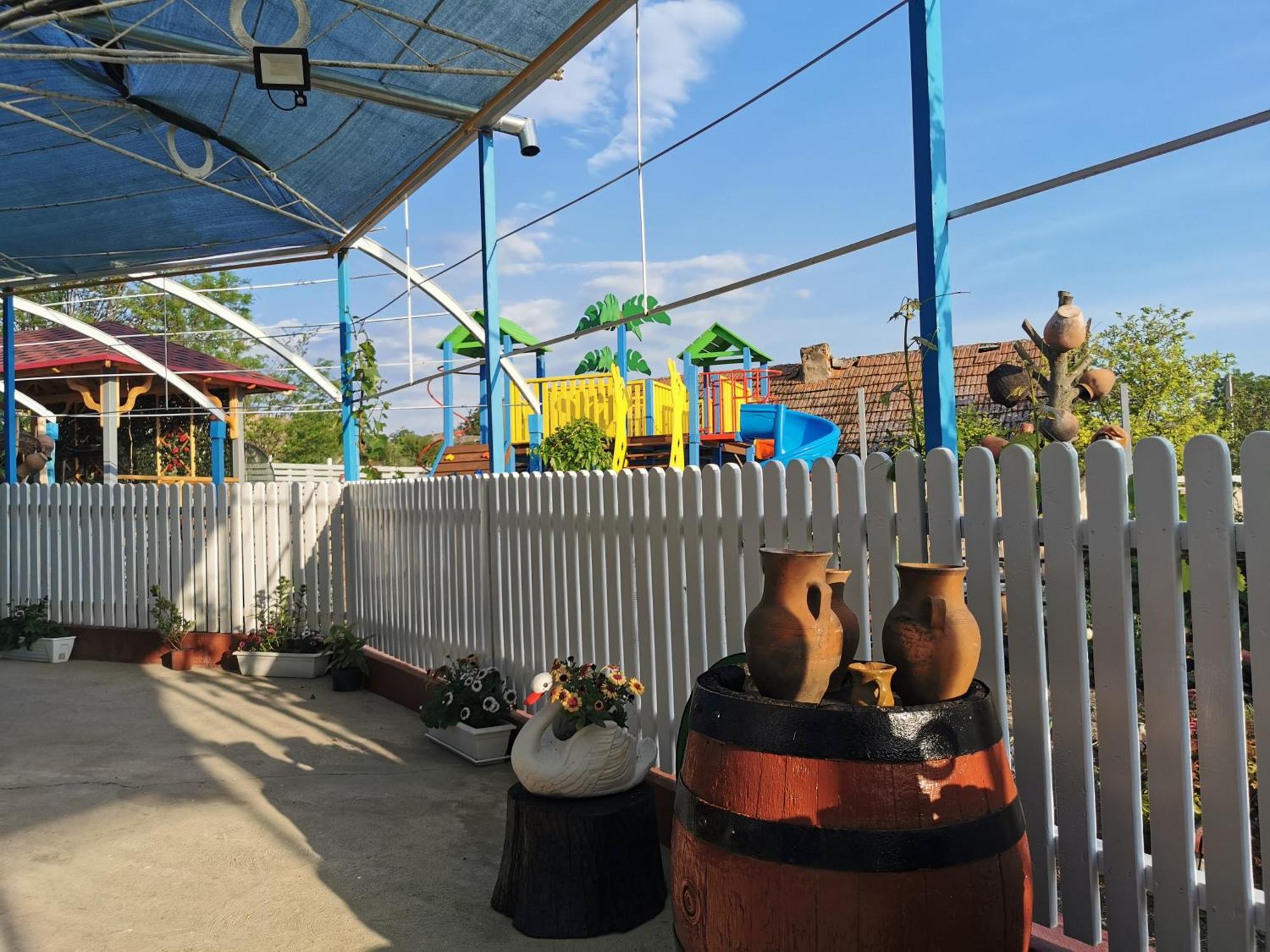 SelemetLa Madalina住宿加早餐旅馆 外观 照片